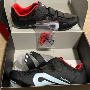 *Brand new*men’s peloton bike shoes